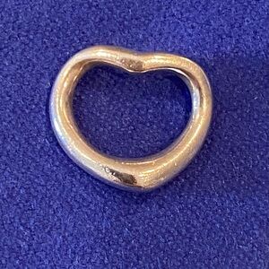 Elegant Sterling Silver Heart-Shaped Pendant 1.73gr